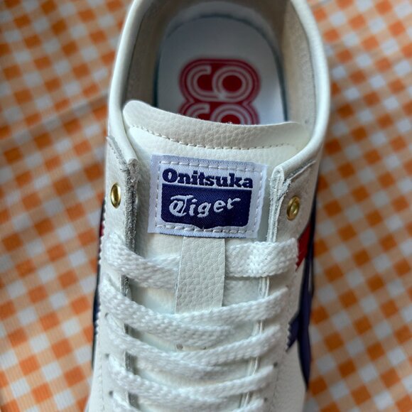Onitsuka Tiger White Striped Low-Top Sneakers - Picture 3 of 9